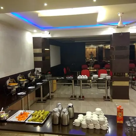 Hotel Vardhmaan